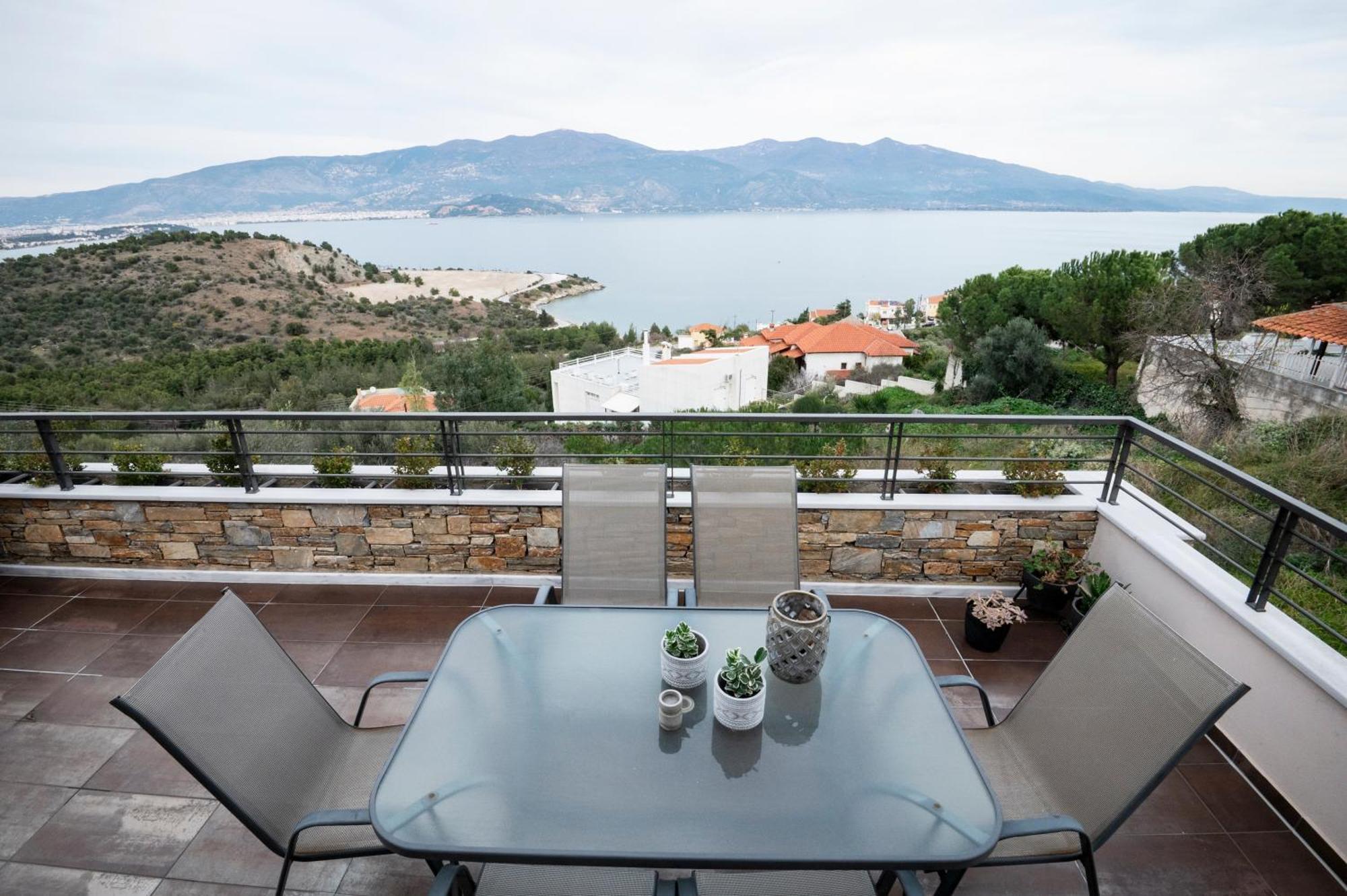 Cielo Hospitality Apartment Volos Bagian luar foto