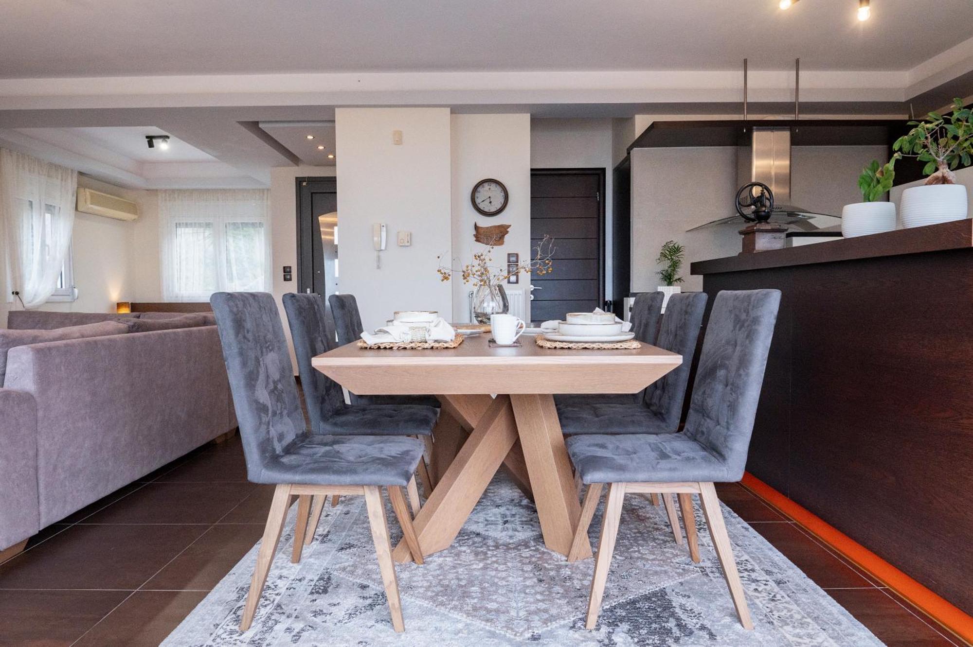 Cielo Hospitality Apartment Volos Bagian luar foto